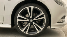 Vauxhall Insignia 1.6T [200] Elite Nav 5dr Petrol Hatchback